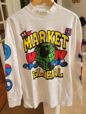 Market - Runs The World Mock-Neck T-shirt Unisex, Size M, 100% cotton NWOT